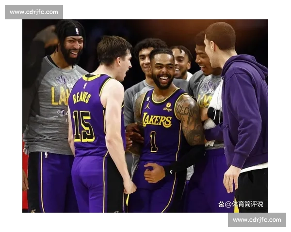 湖人对决热火焦点之战全程直播解析明星对抗看点前瞻赛场策略深度