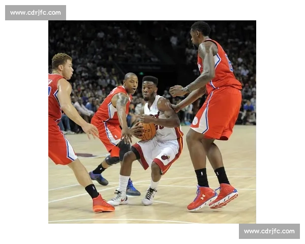 热火对阵篮网全场录像回放精彩瞬间攻防解析关键球员表现与战术博弈复盘